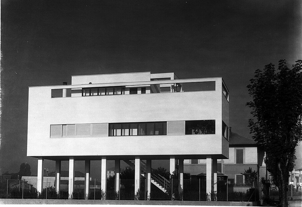 建筑空间的光影变化与结构美感