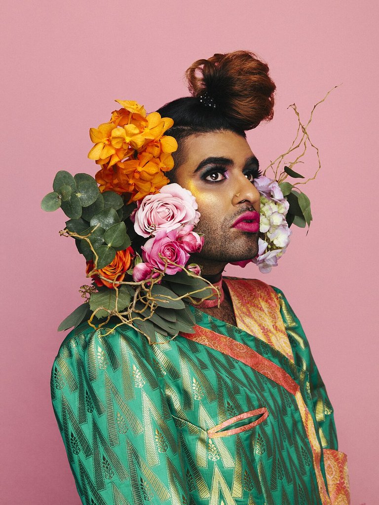 面料的语言：触摸不到的质感